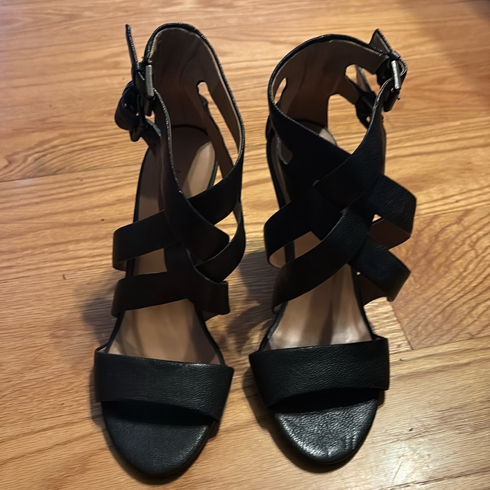 Nine West black wedge heels 7.5M